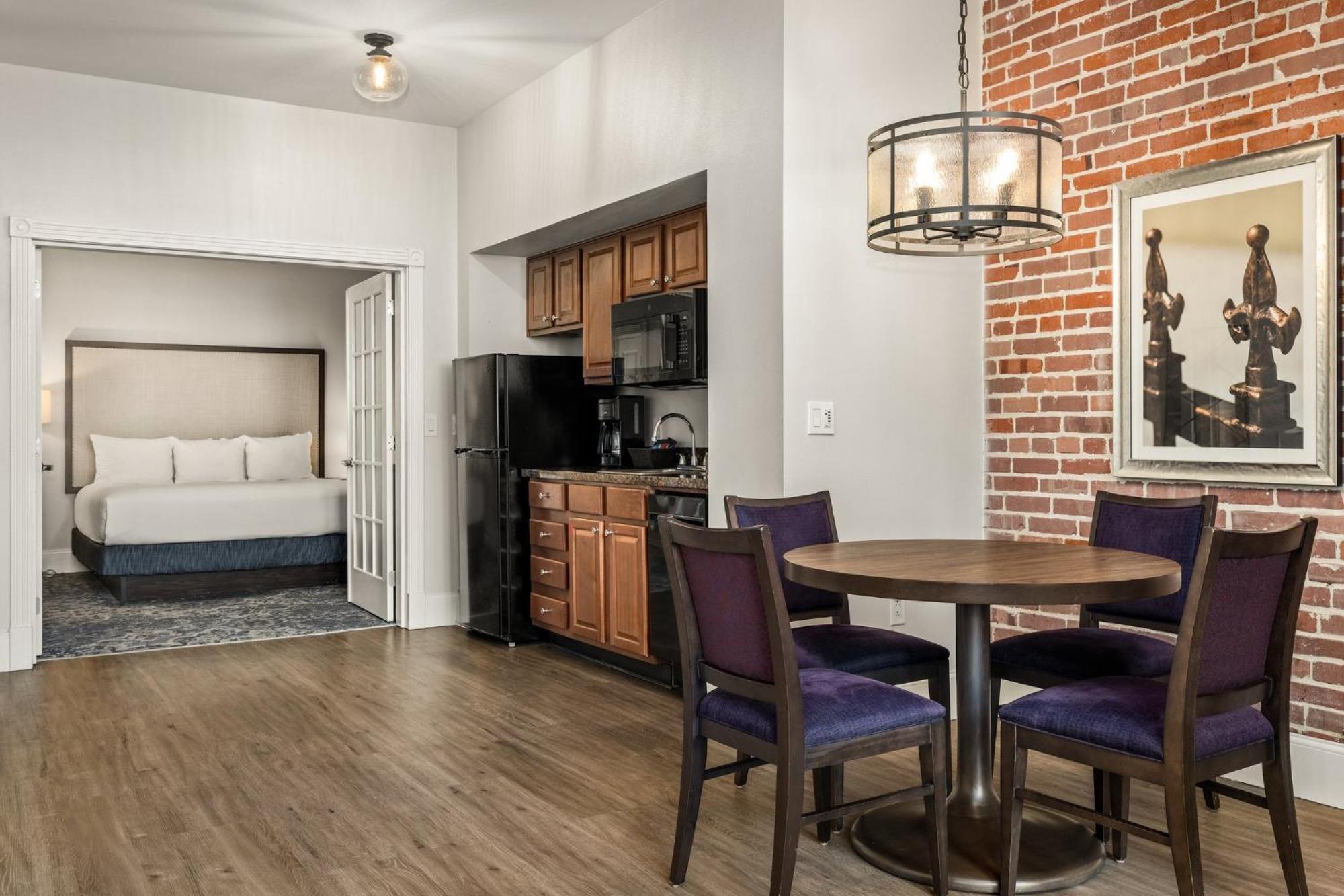 Club Wyndham La Belle Maison New Orleans Ngoại thất bức ảnh