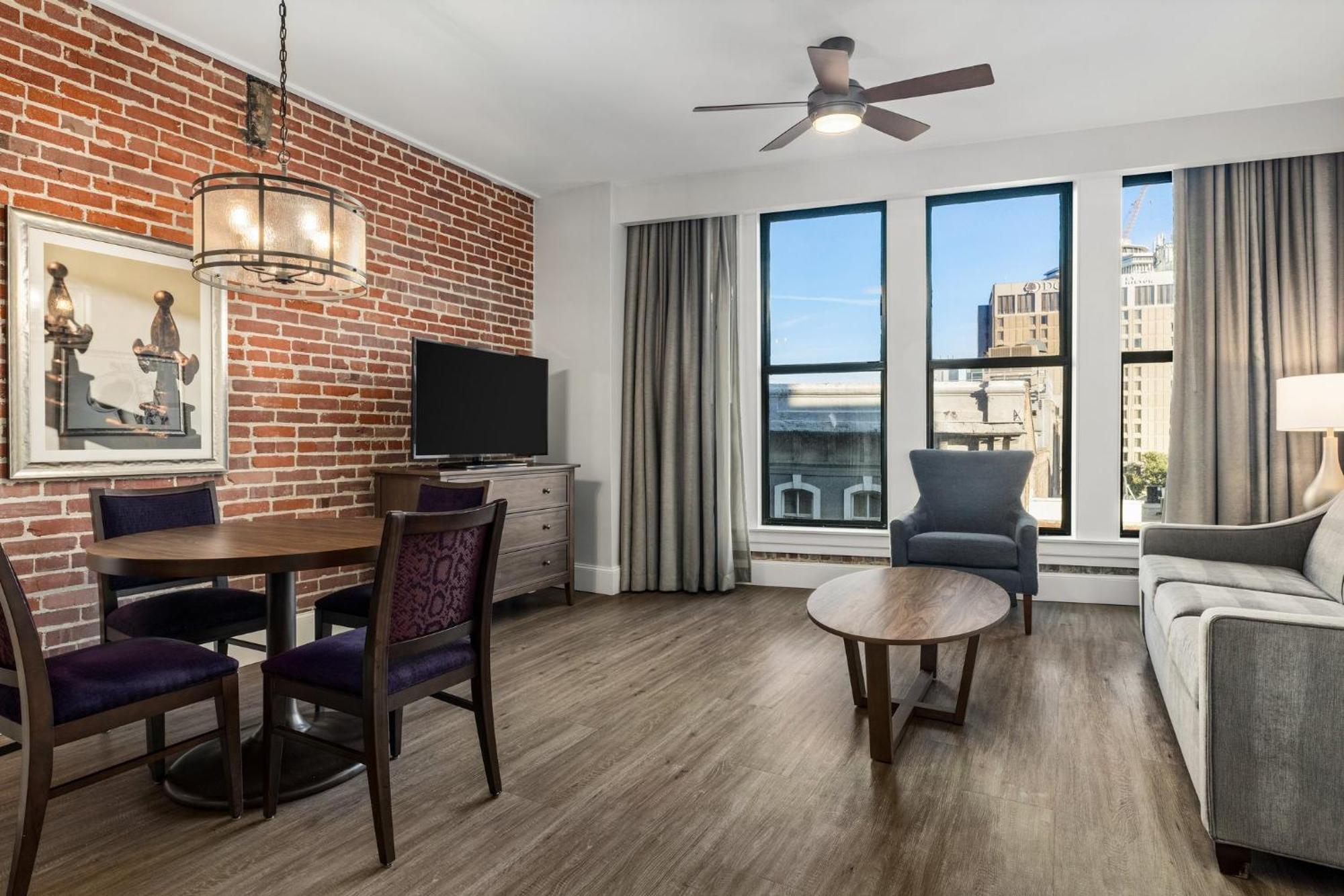 Club Wyndham La Belle Maison New Orleans Ngoại thất bức ảnh